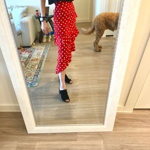 Midi skirt w/ side slit NWOT